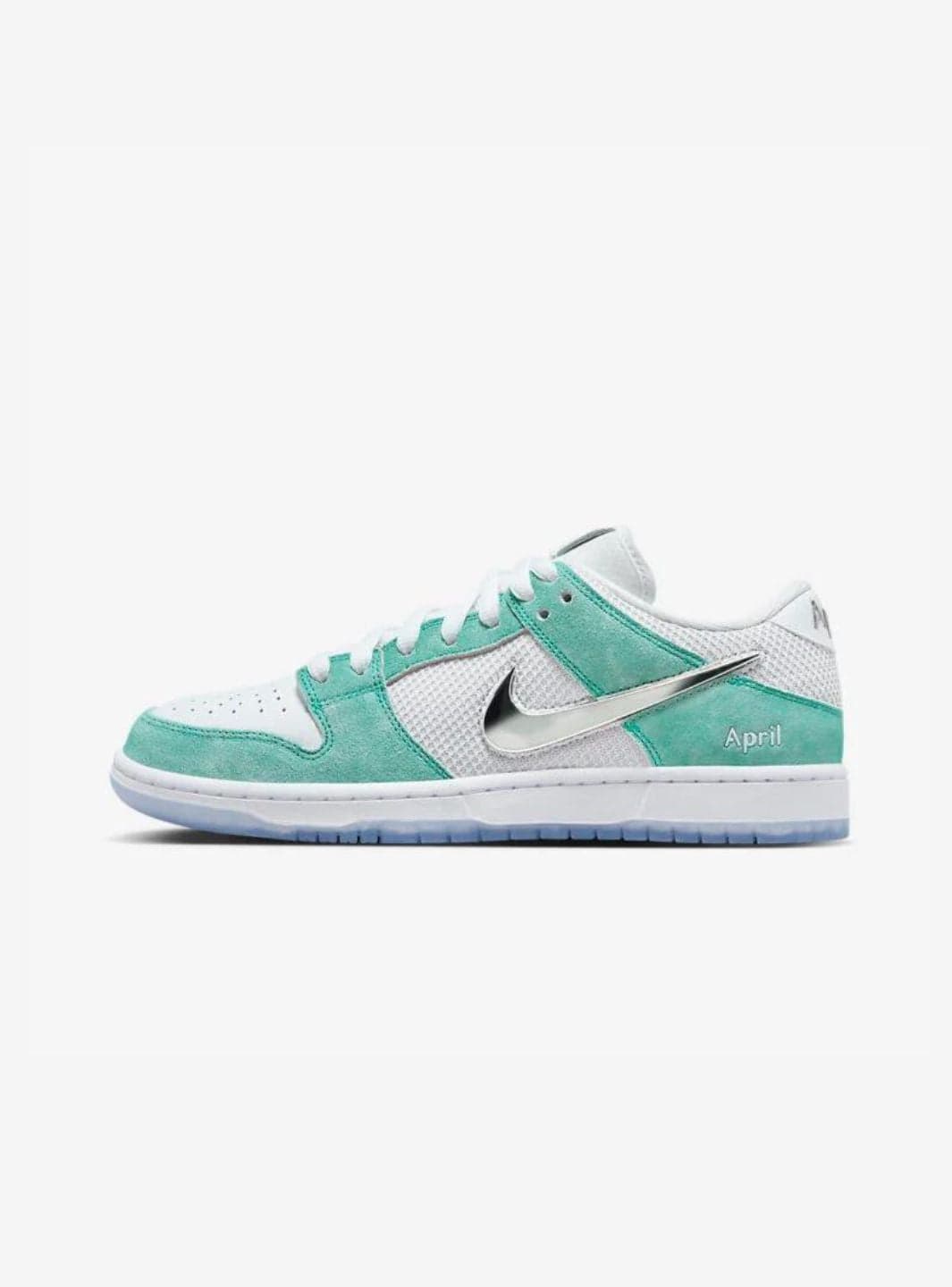 NIKE SB DUNK LOW APRIL SKATEBOARDS - View 1